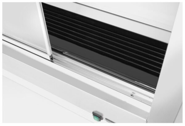 Elől nyitott, többszintes bemutató vitrin 320L, Arktic, 230V/1300W, 920x847x(H)1465mm
